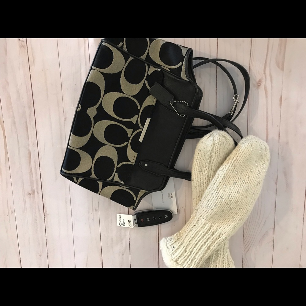 Coach purse
